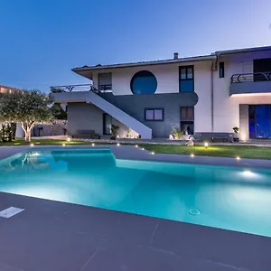 Teocrito Piscina & Mare Casa vacanze
