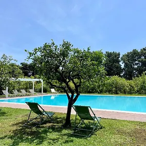 Vakantieboerderij Chiusa Di Carlo, Avola